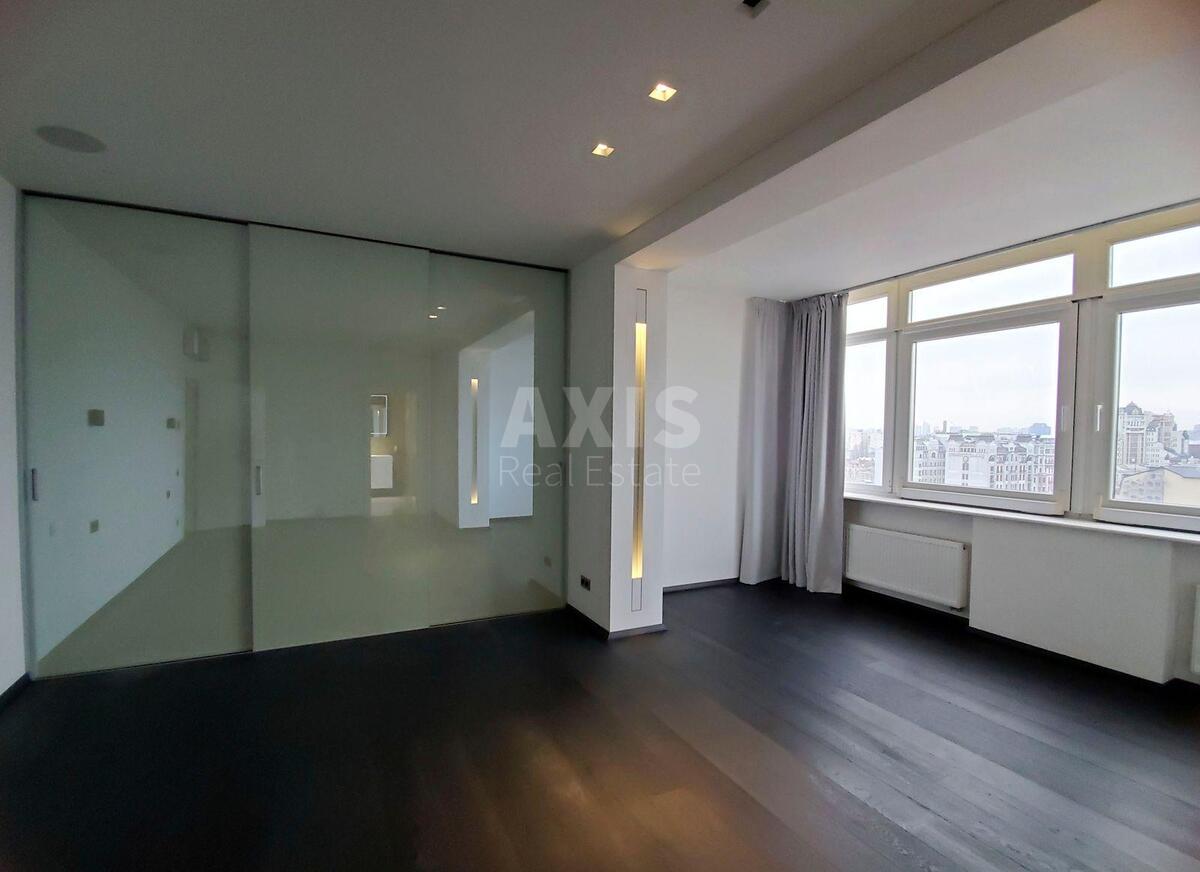 4k apartment vul. Kruglouniversytets'ka 3/5506028
