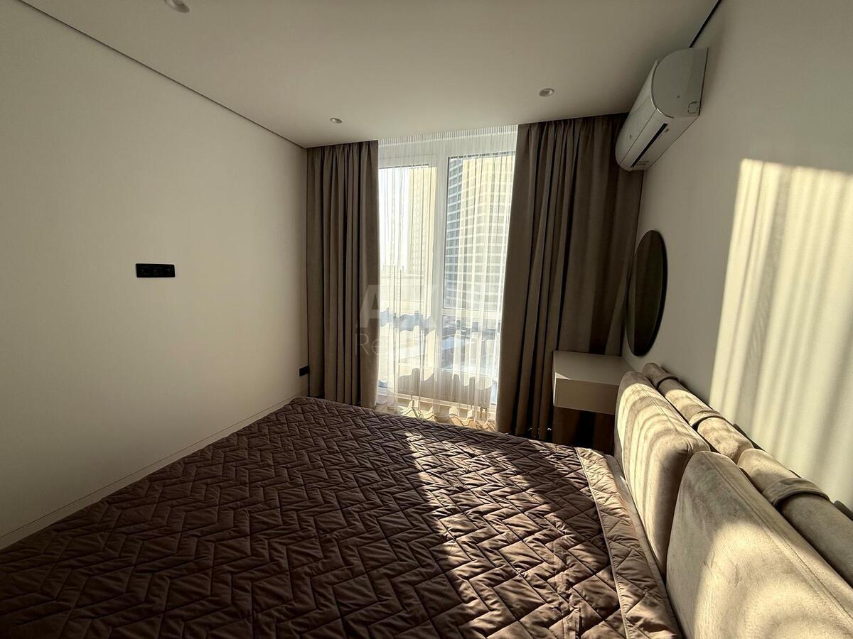 2k apartment vul. Prychal'na 12640538