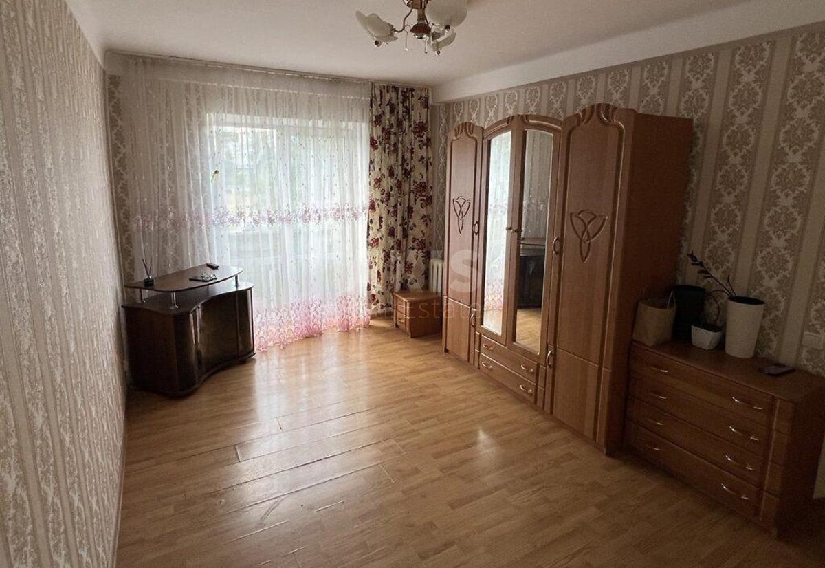 1k apartment vul. Serafymovycha 5/1