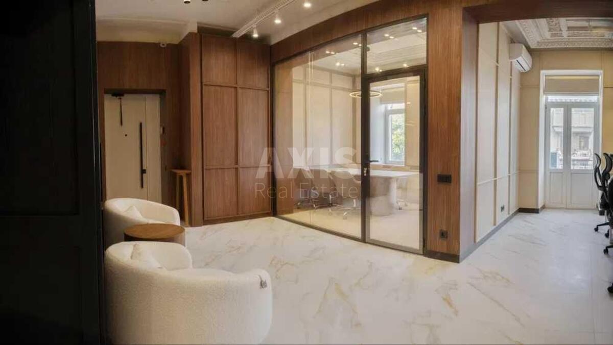 Office vul. Esplanadna 32А, 1410m2600224