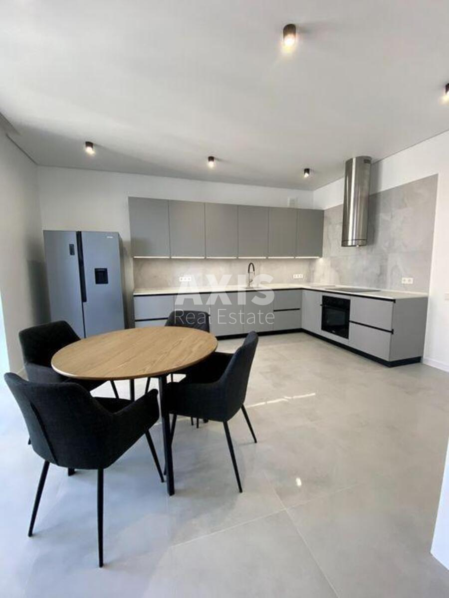 3k apartment vul. Bul'varno-Kudrjavs'ka 171
