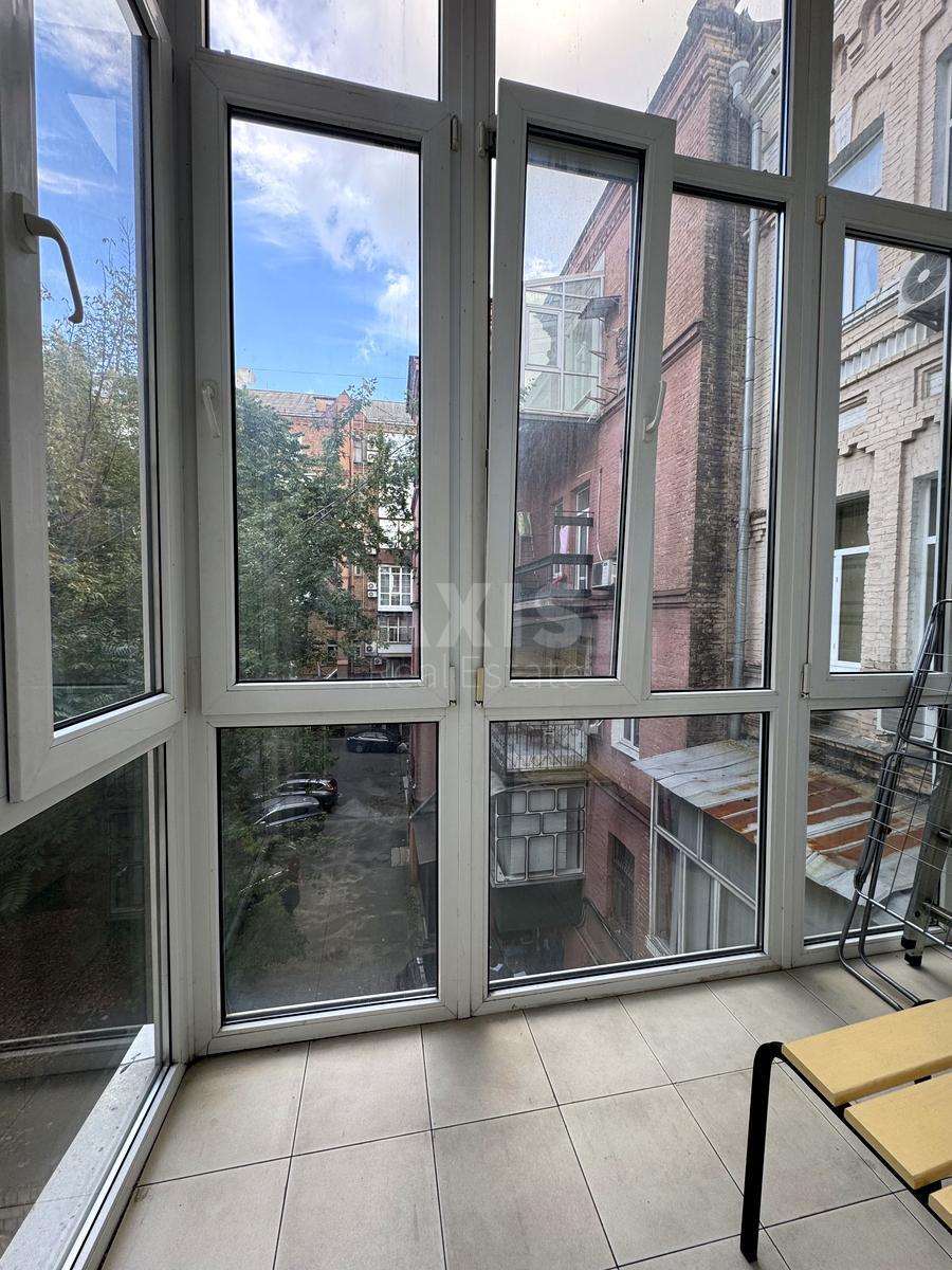 1k apartment vul. Saksagans'kogo 22615386