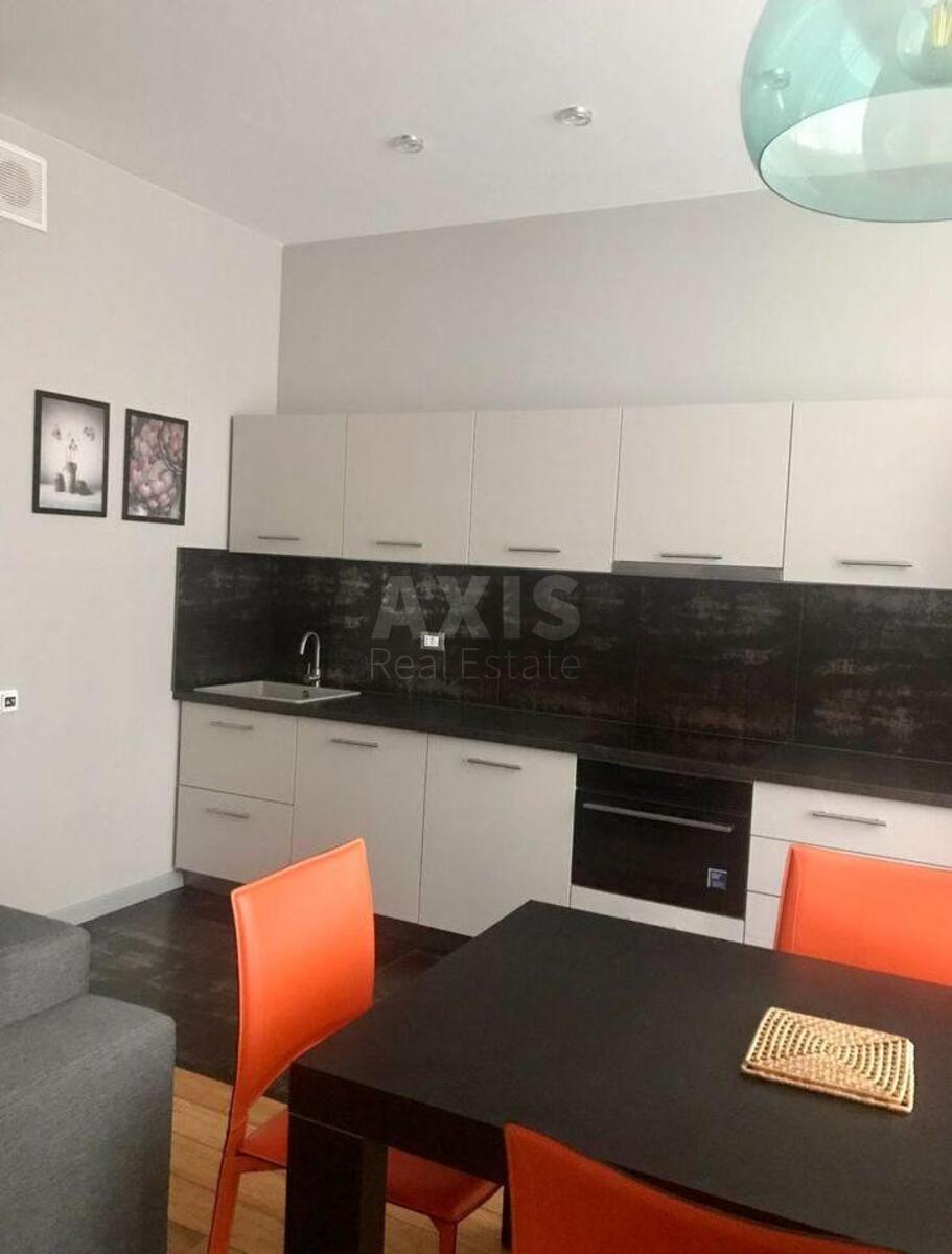 3k apartment vul. Jevgena Konoval'cja 32Г60605