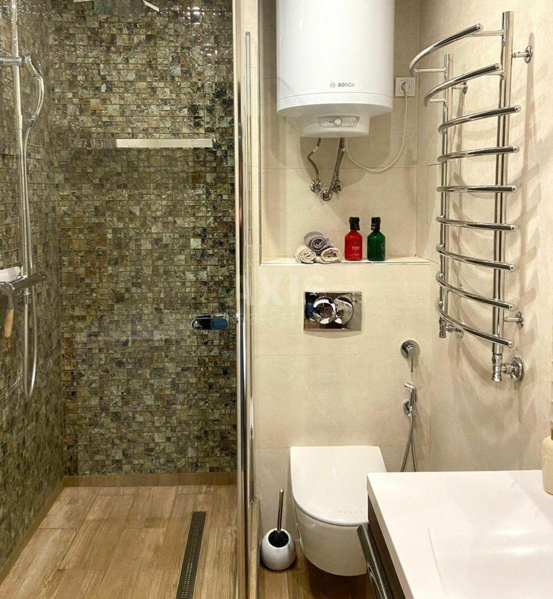 2к квартира пр-т Соборности 30А3