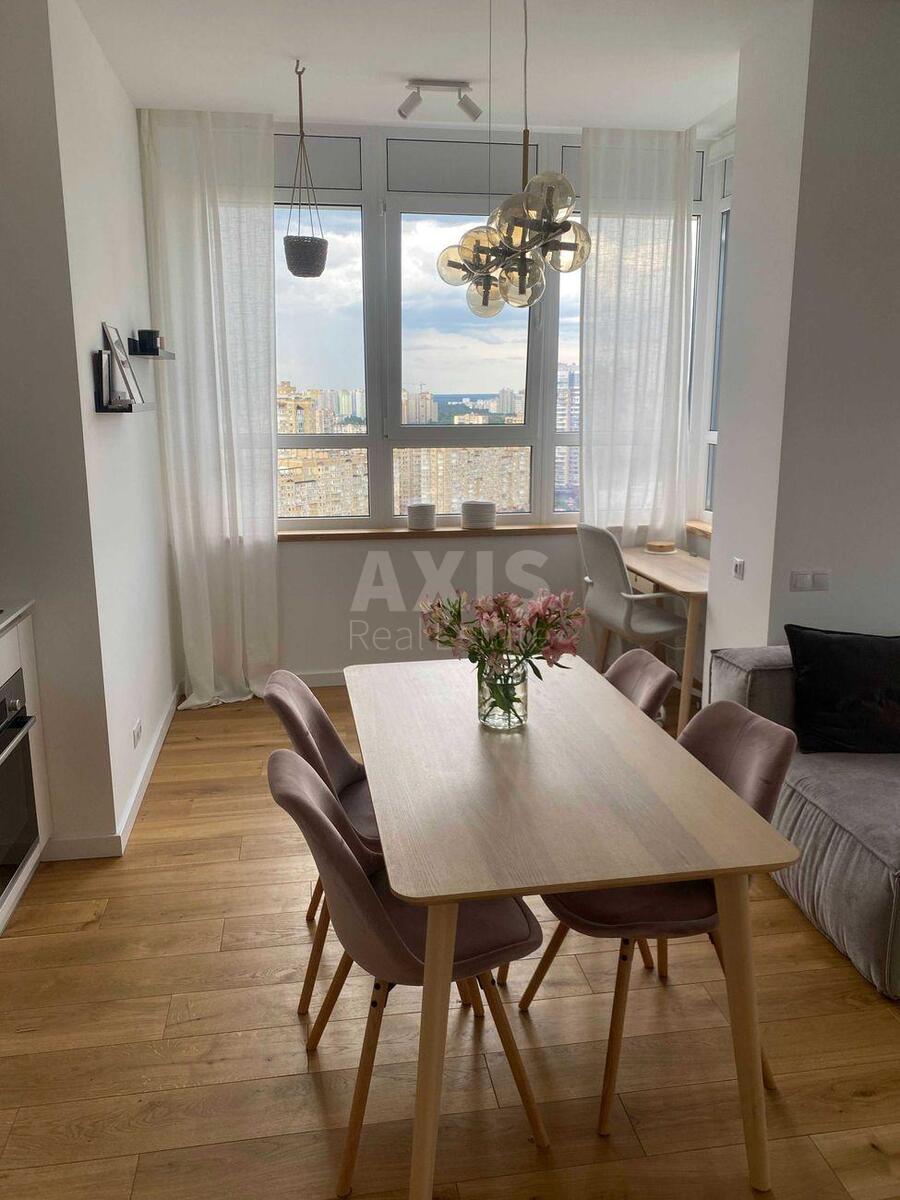 3k apartment vul. Mykil's'ko-Slobids'ka 3А1