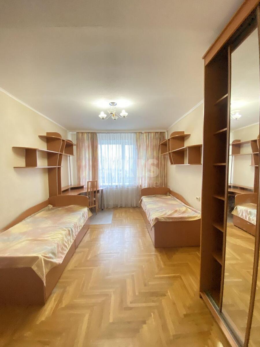3к квартира ул. Ушакова Николая 34А563555