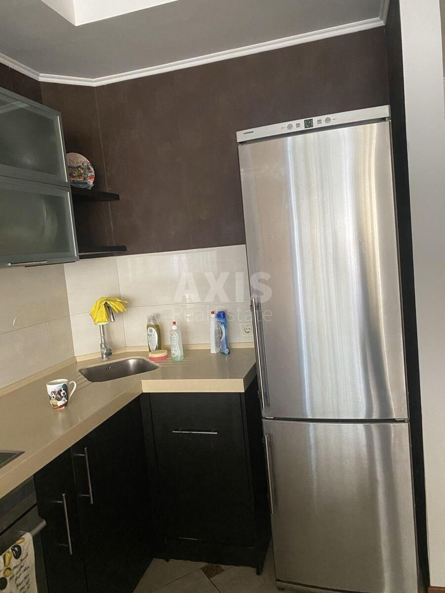 1k apartment vul. Oleny Pchilky 6564042