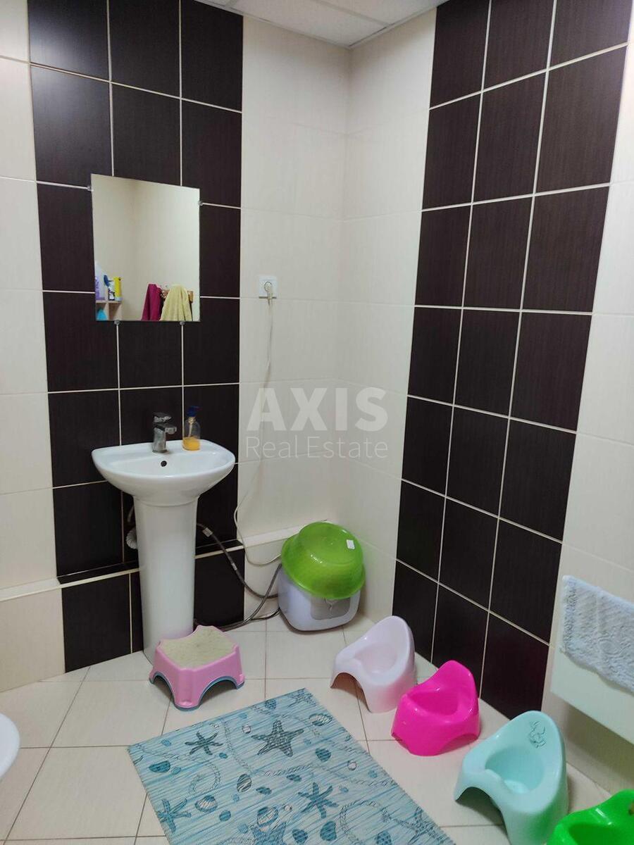 Объект торговли пр-т Европейского Союза 31А, 176м2607296