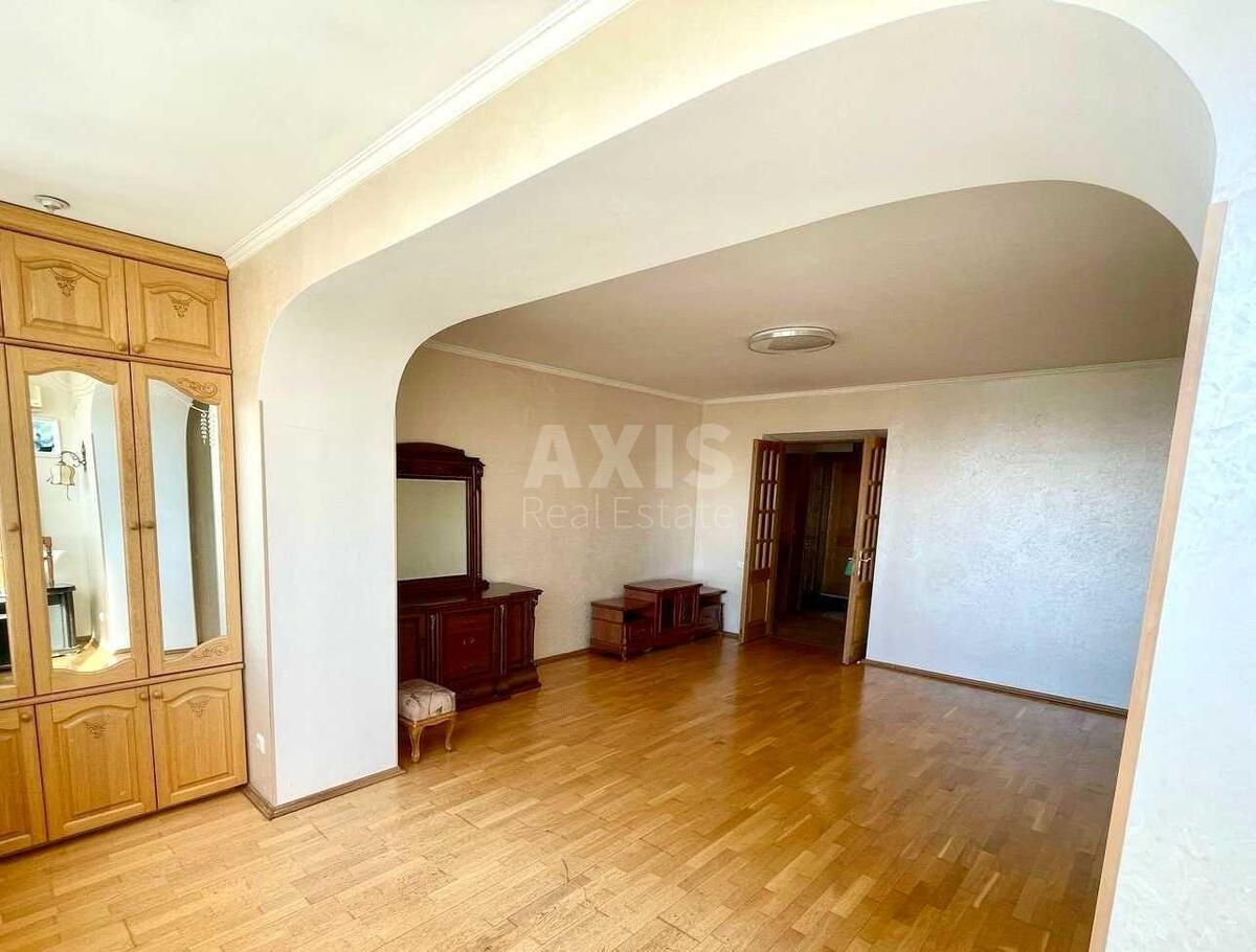 3k apartment vul. Staronavodnyc'ka 64