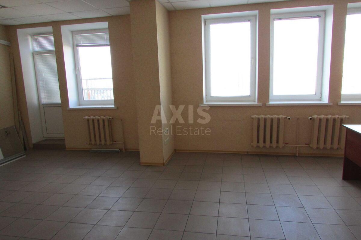 Office pr-t Bazhana Mykoly 14, 58m23