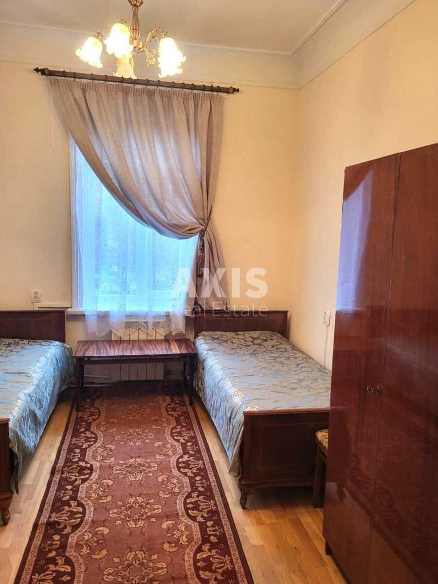 3k apartment prov. Kvituchyj 125