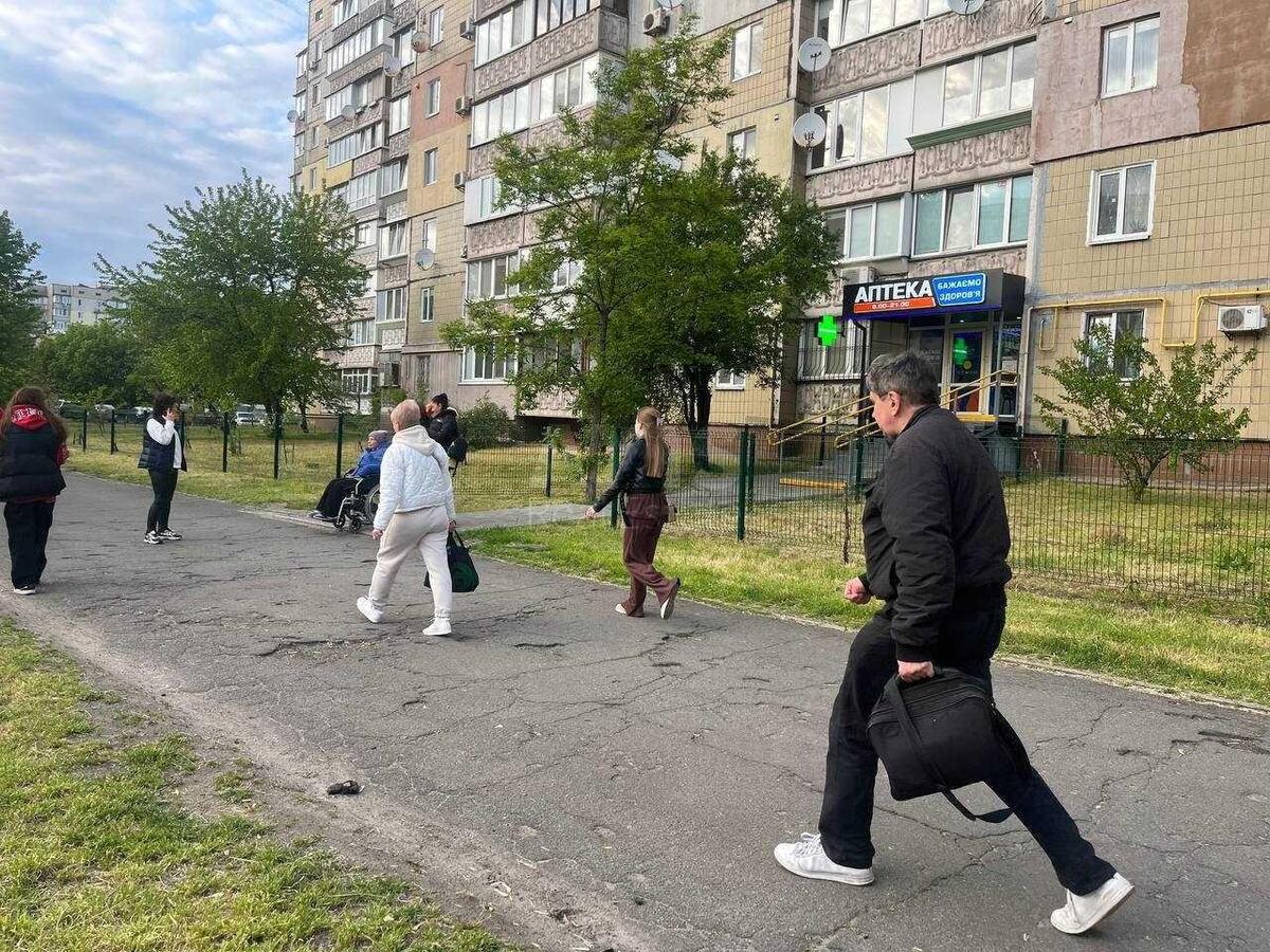 Объект торговли ул. Ревуцкого 35, 78м2566180