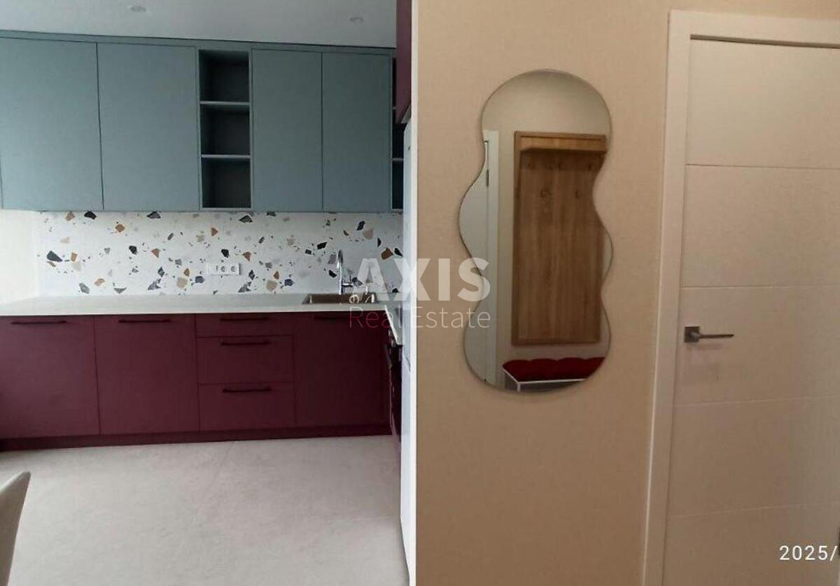 1k apartment vul. Rodyny Kristeriv 16580902