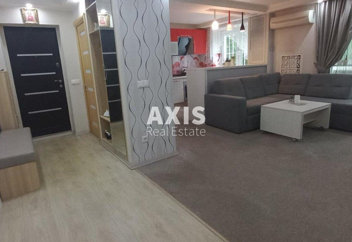 3k apartment vul. Makii'vs'ka 7443394
