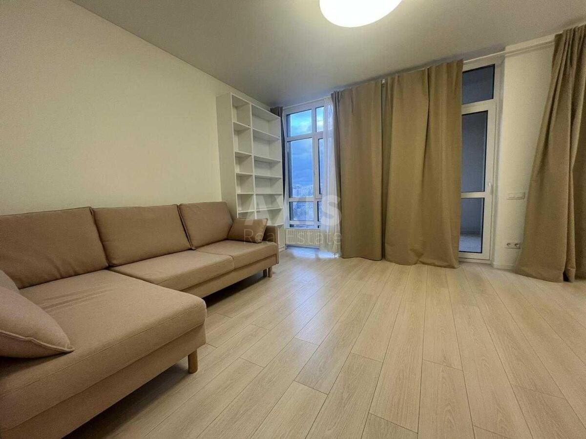 1k apartment vul. Glybochyc'ka 130