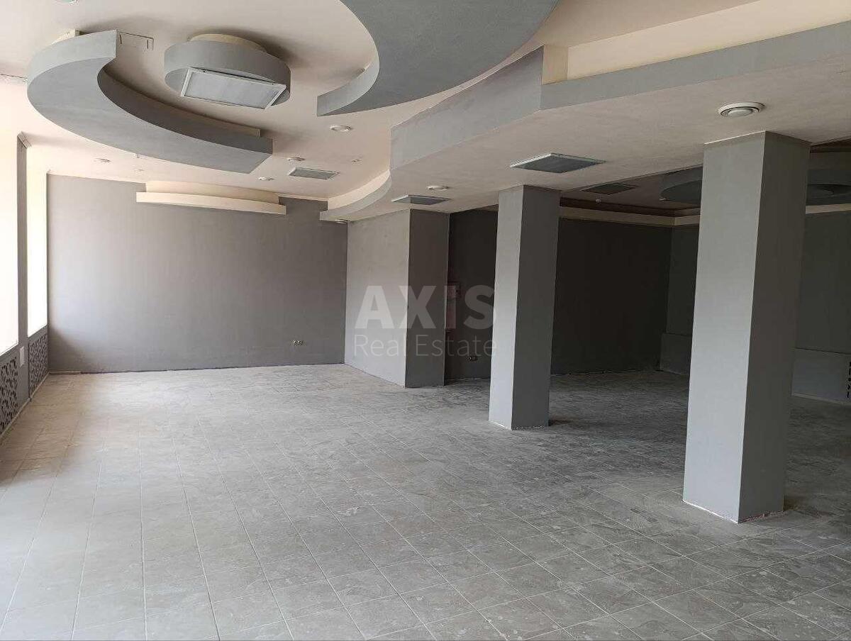 Trade object pr-t Sobornosti 14, 220m2575311