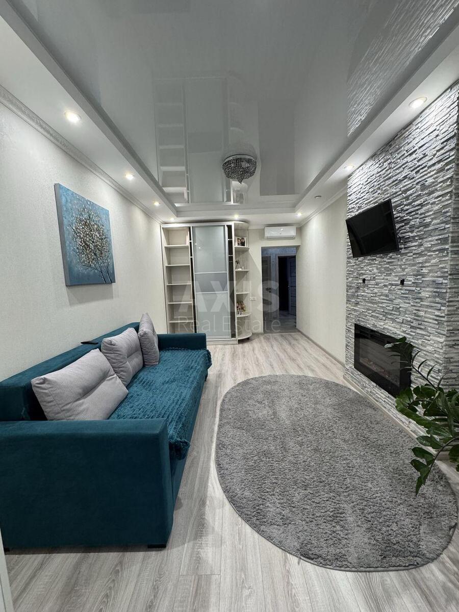 2k apartment vul. Radystiv 32619441