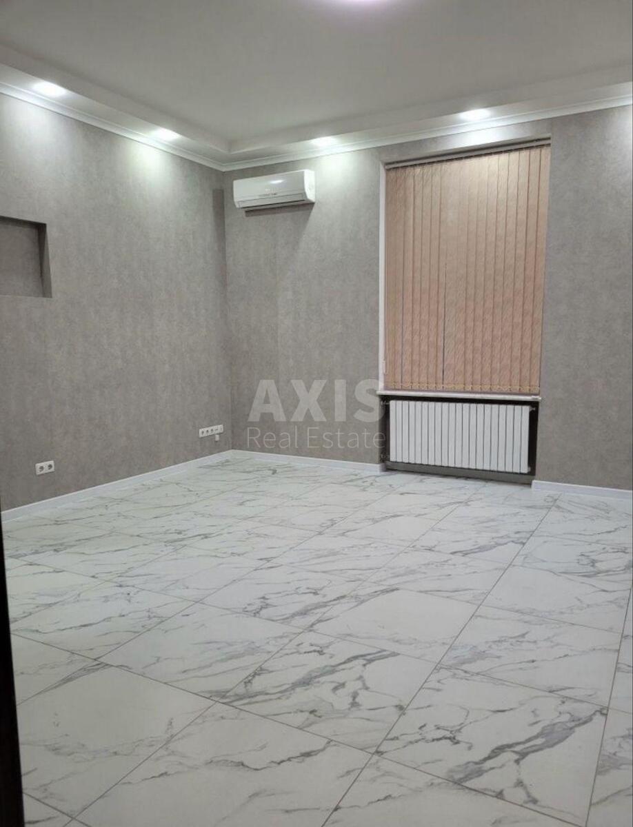 Офис ул. Мазепы Ивана 3, 81м2621870