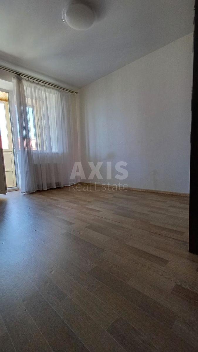 4k apartment vul. Boryspil's'ka 258