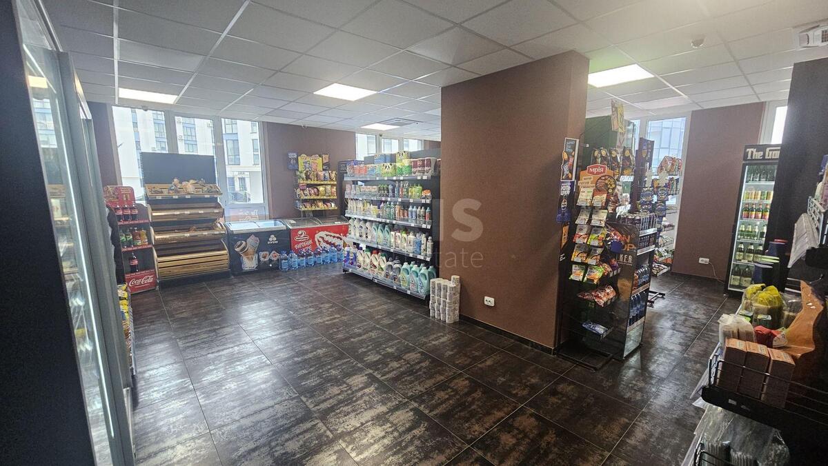 Trade object vul. Central'na 21А, 95m22
