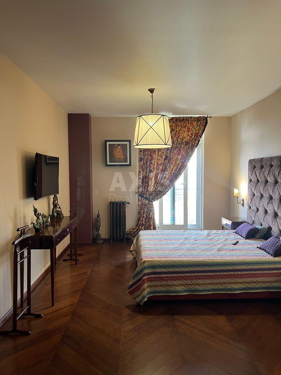 4k apartment vul. Zvirynec'ka 523