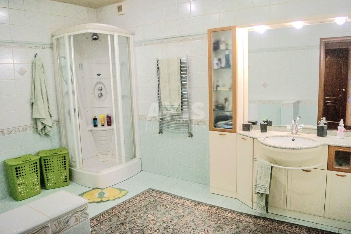 3k apartment vul. Tymoshenka Marshala 298