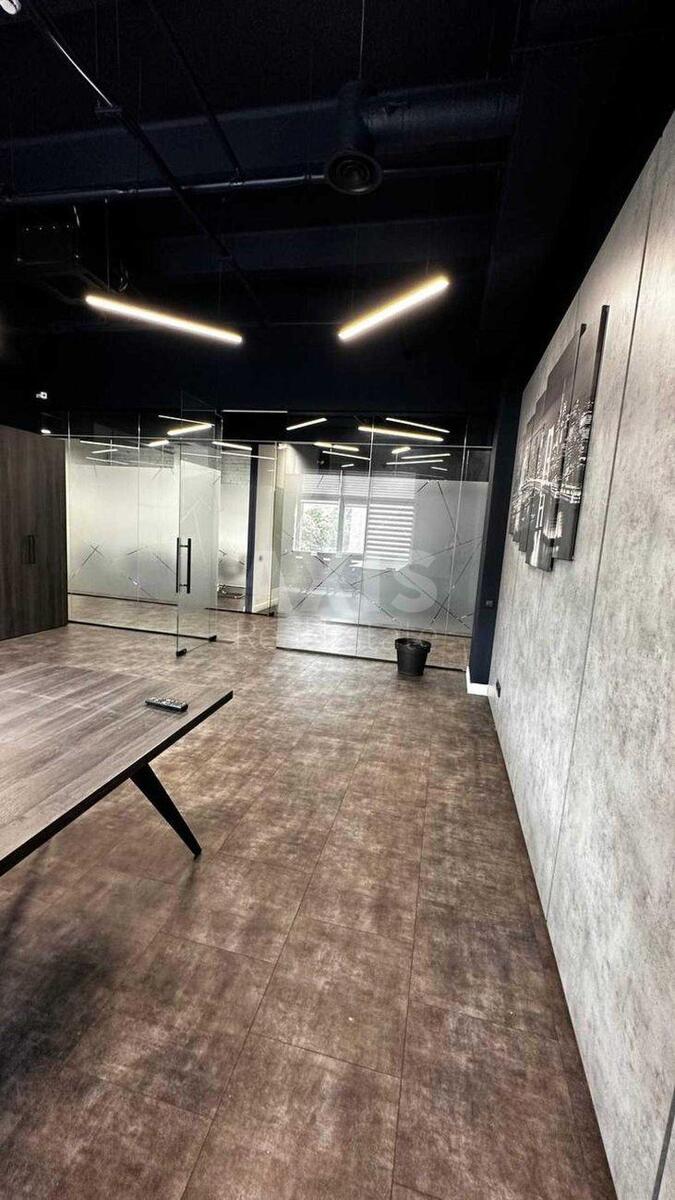 Офис ул. Жилянская 59, 450м20
