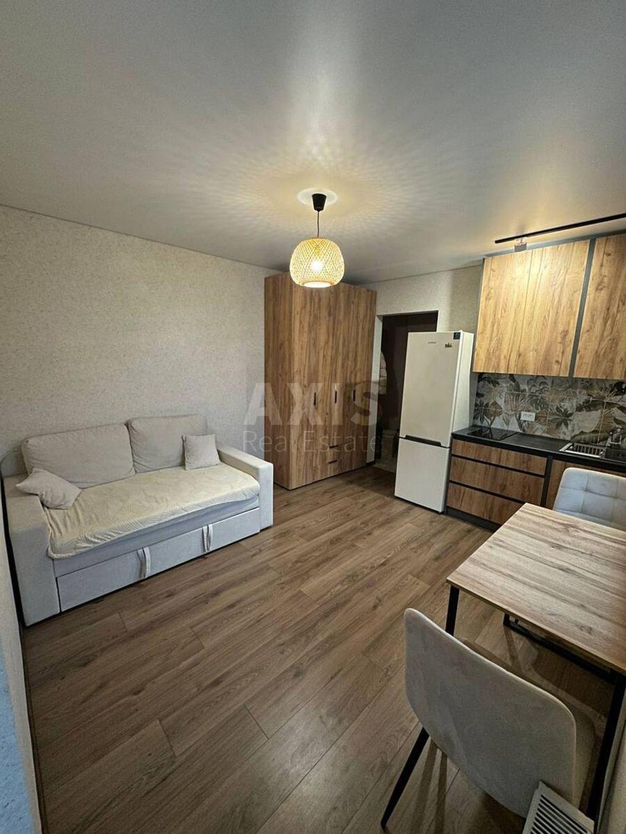 1к квартира ул. Михаила Максимовича 24627570