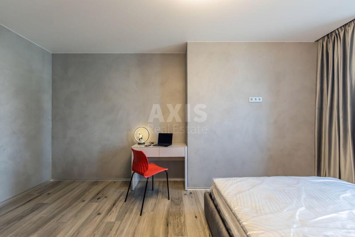 4k apartment pr-t Peremogy 11584534