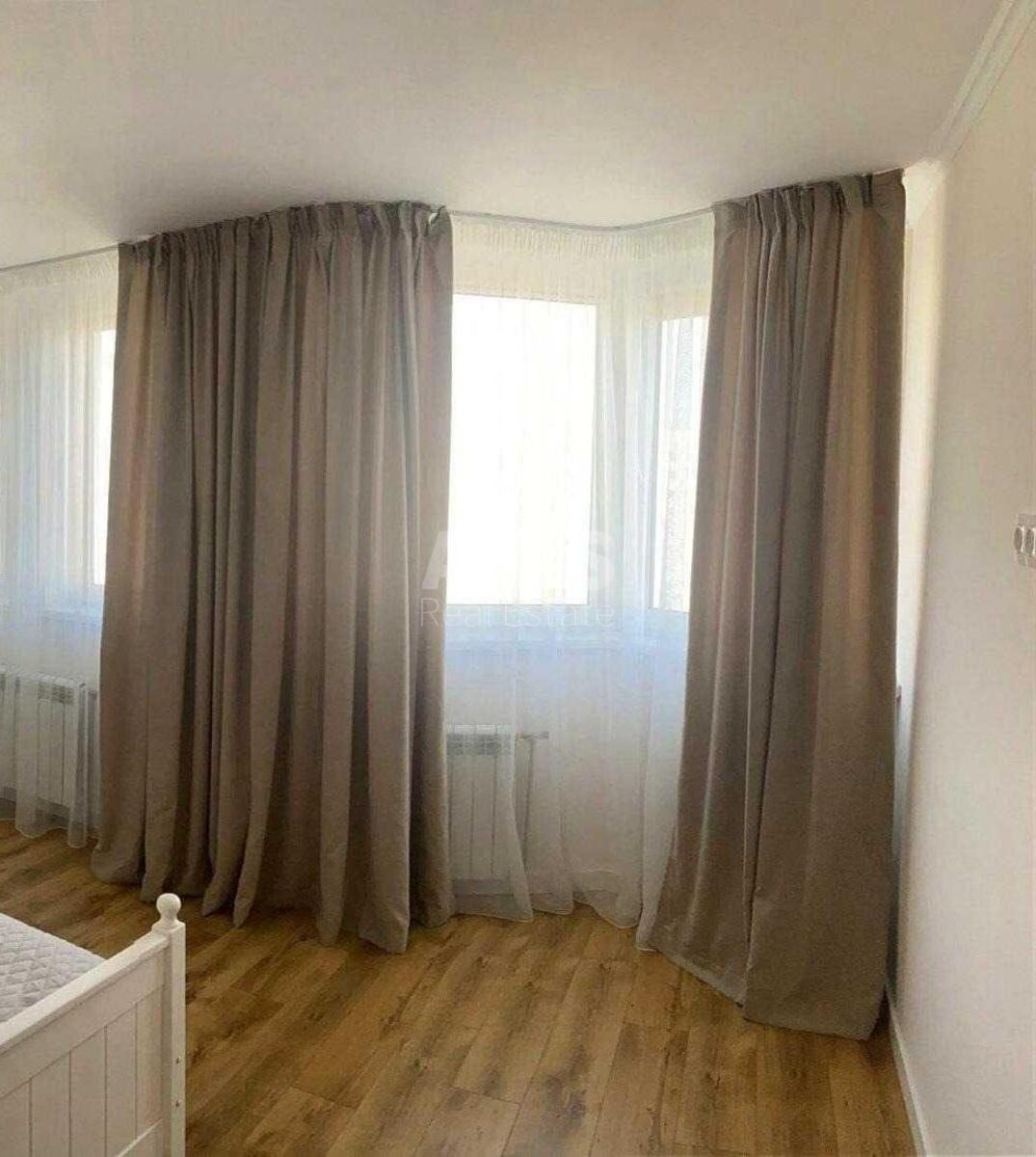 2k apartment vul. Urlivs'ka 23628873