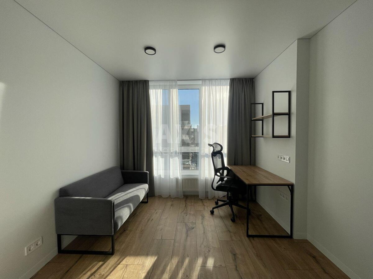 2k apartment vul. Saljutna 2Б629532