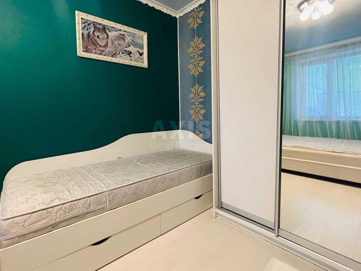 2k apartment vul. Lobanovs'kogo 145