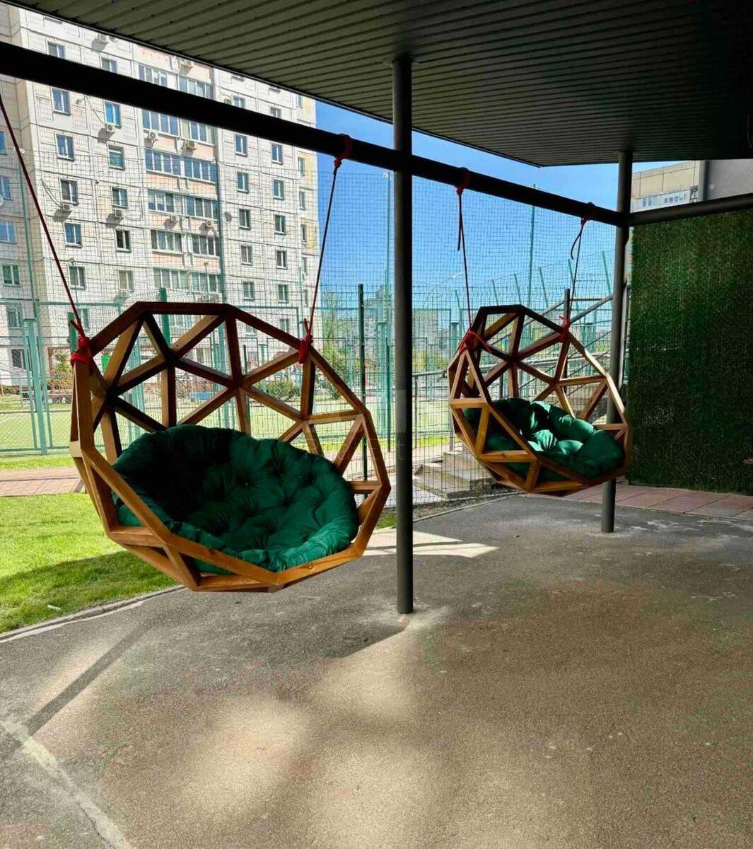 3k apartment vul. Puljuja Ivana 220