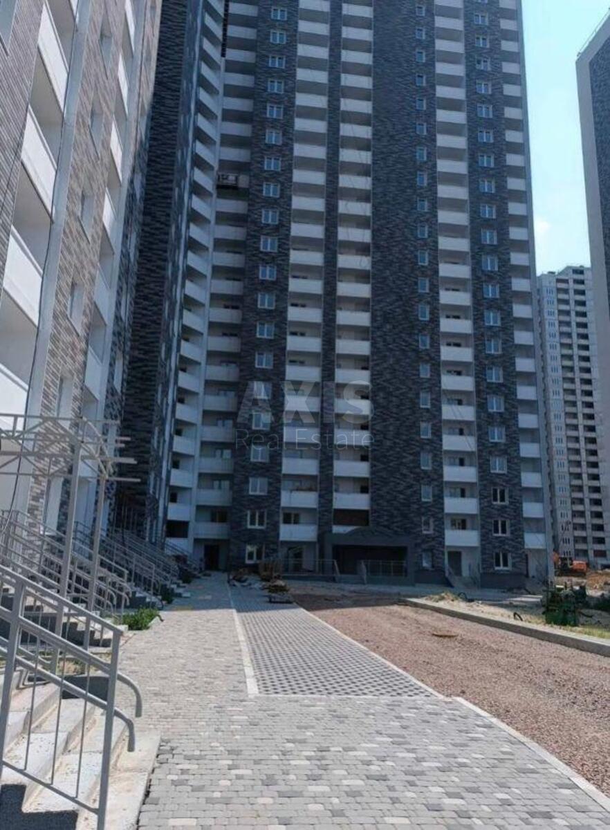 2k apartment vul. Konopljans'ka 225