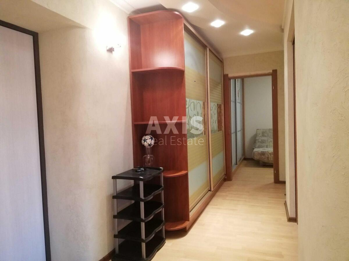 2к квартира ул. Ильенко Юрия 71601827