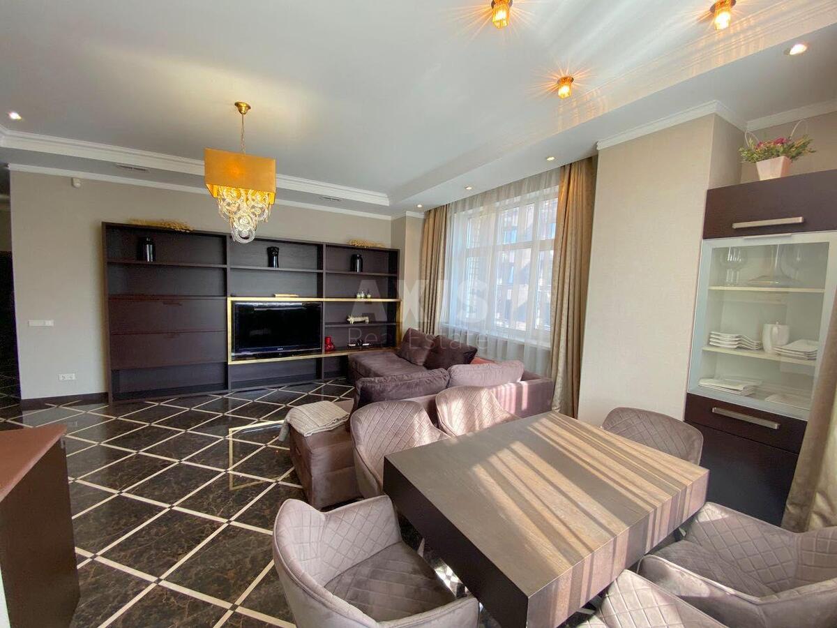 3k apartment vul. Antonovycha 72603260
