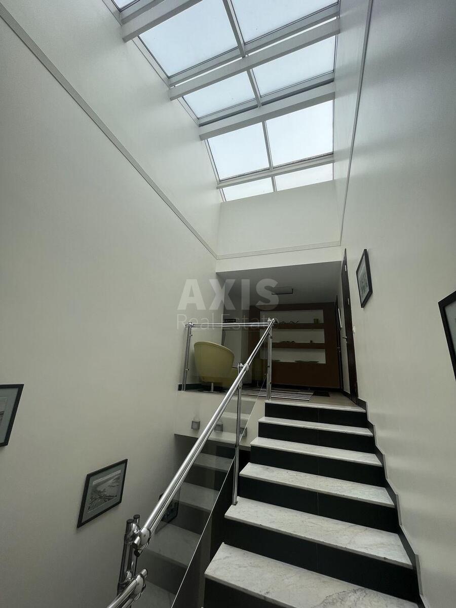 Office vul. Igorivs'ka 1/8, 3200m2595958