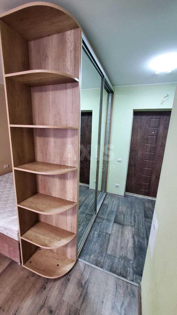1k apartment vul. Krushel'nyc'koi' Solomii' 134