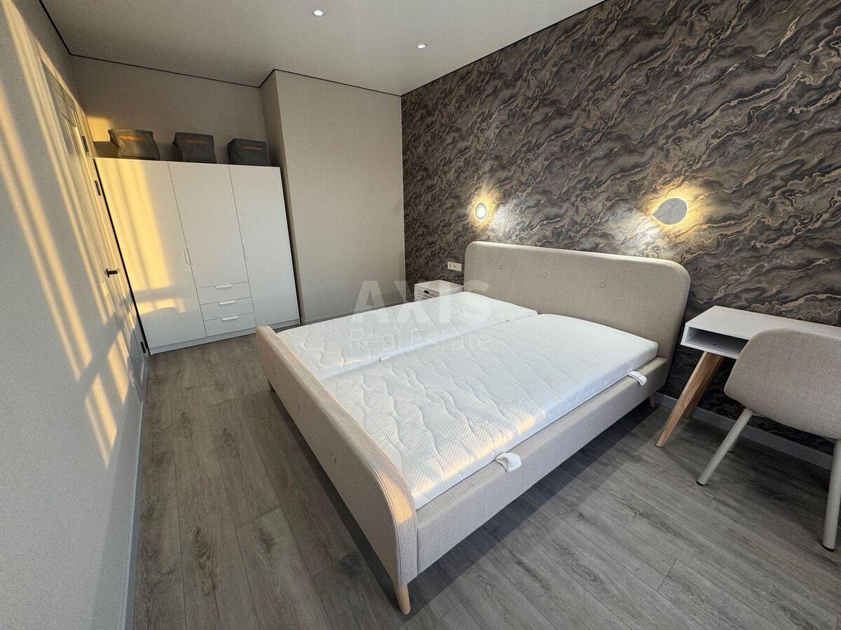 1к квартира ул. Семьи Кристеров 20596296