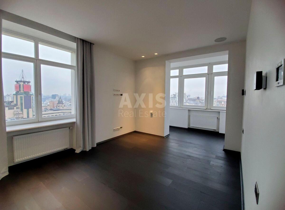 4k apartment vul. Kruglouniversytets'ka 3/55060210