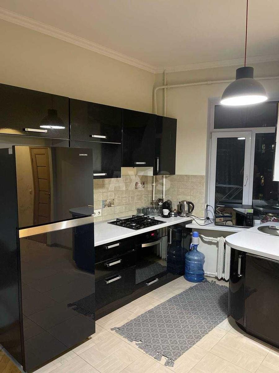2k apartment vul. Turgenjevs'ka 76/78