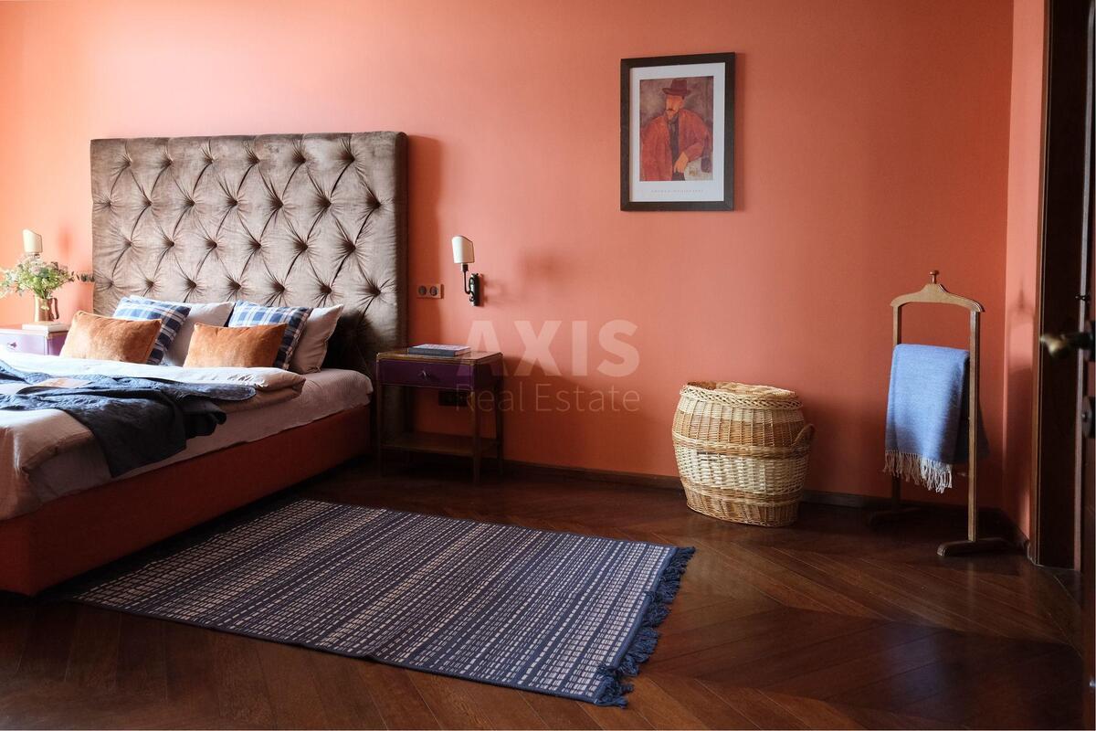 4k apartment vul. Zvirynec'ka 591