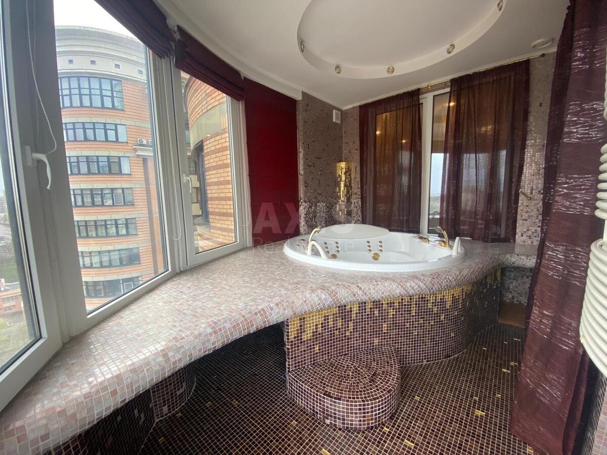 4k apartment vul. Staronavodnyc'ka 13569984