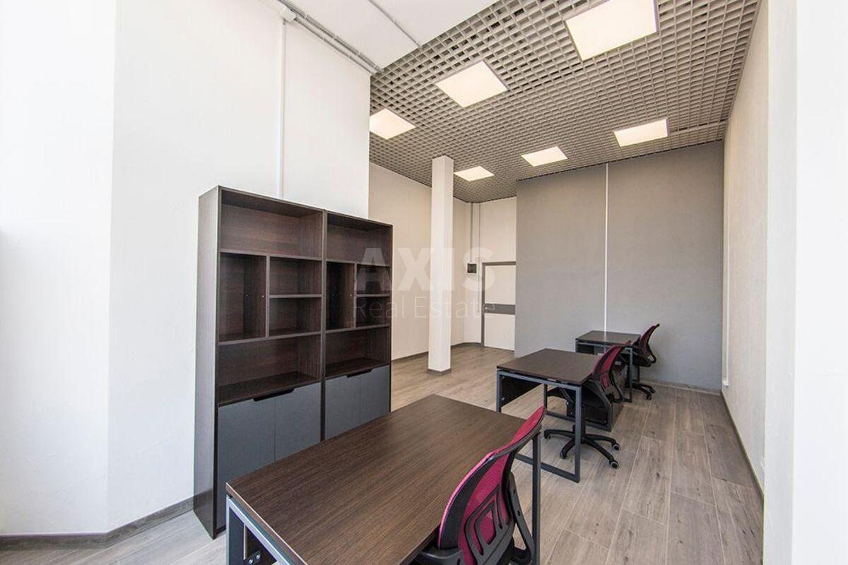 Office vul. Saksagans'kogo 121А, 42m2568895