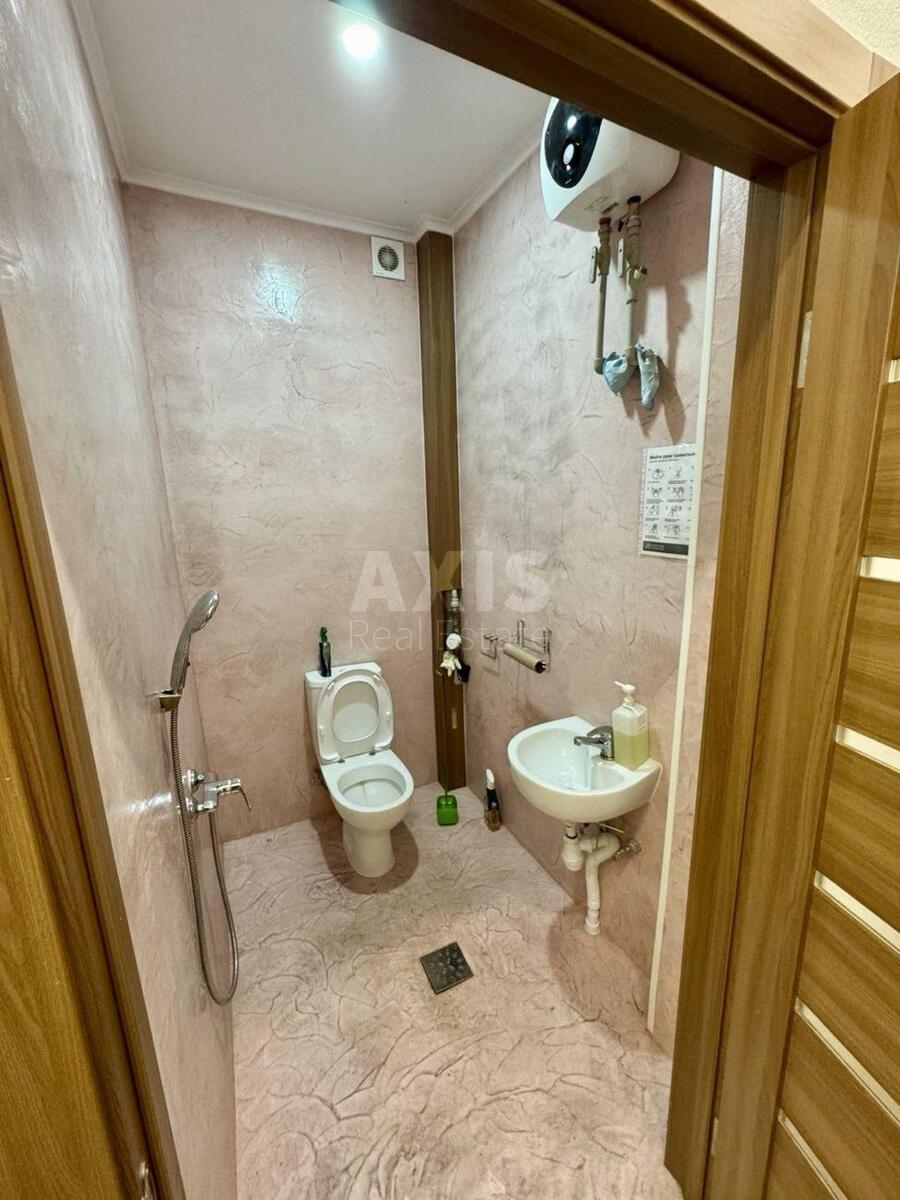 Office vul. Majborody Platona 23, 60m2613649