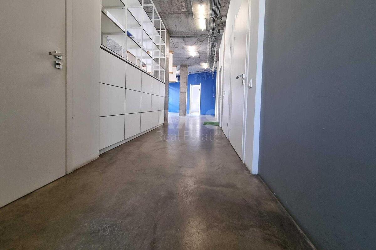 Office vul. Vozdvyzhens'ka 51А, 650m25633310