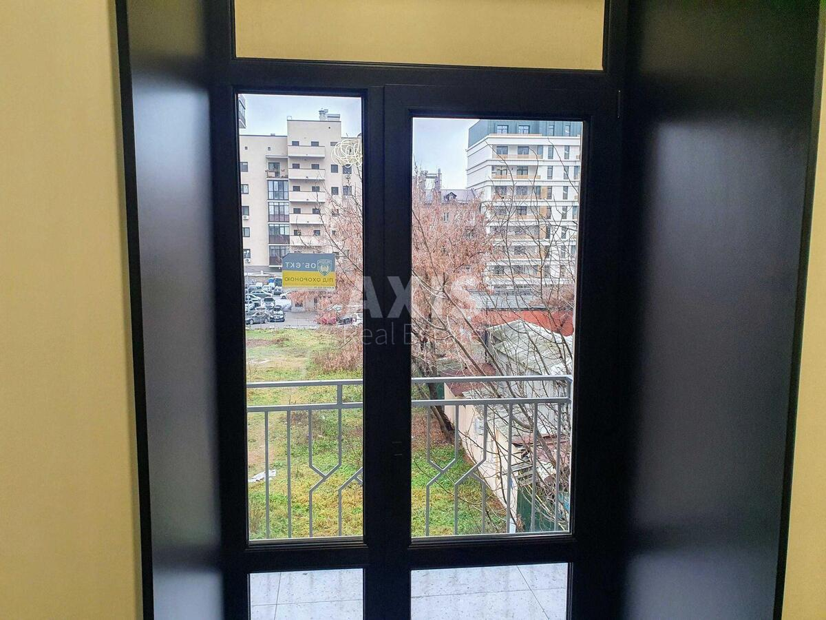 Office vul. Dmytrivs'ka 19, 112m2568855