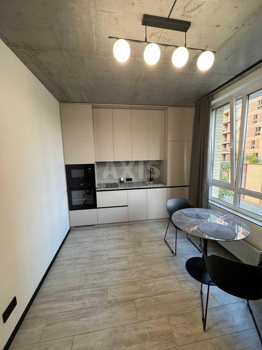 1k apartment vul. Saljutna 2Б