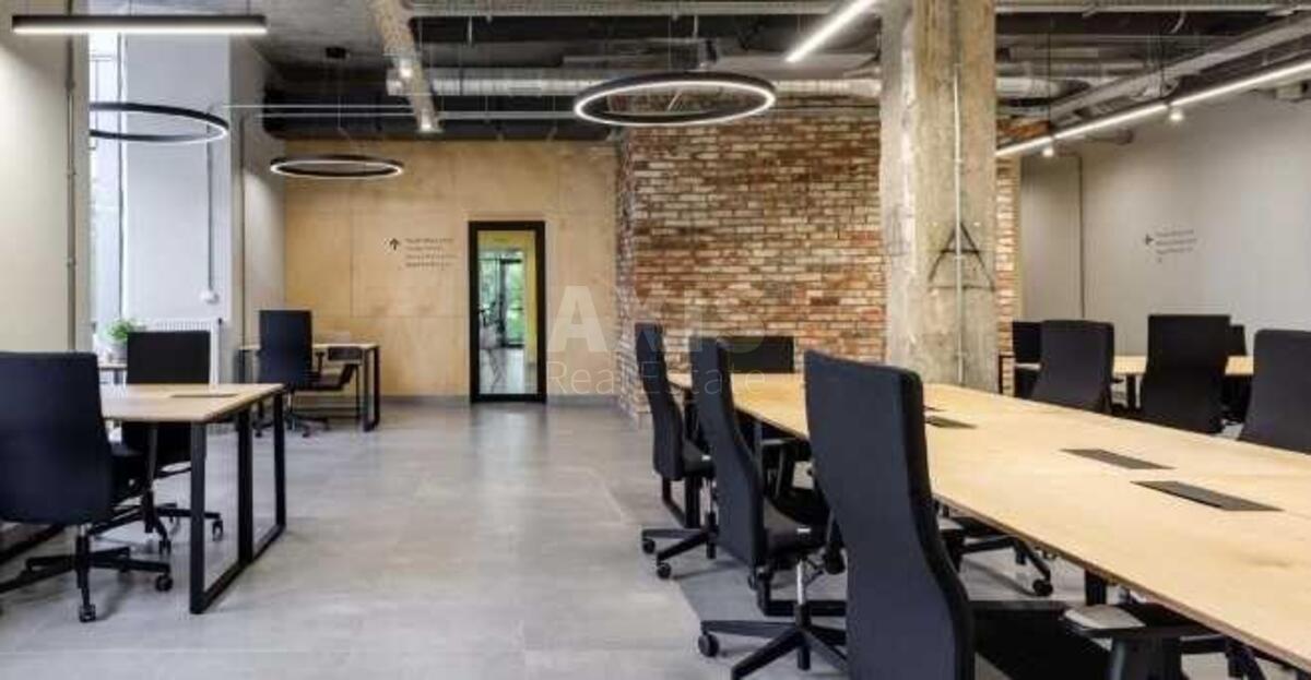 Объект торговли ул. Марка Безручка 24, 1843м2608654