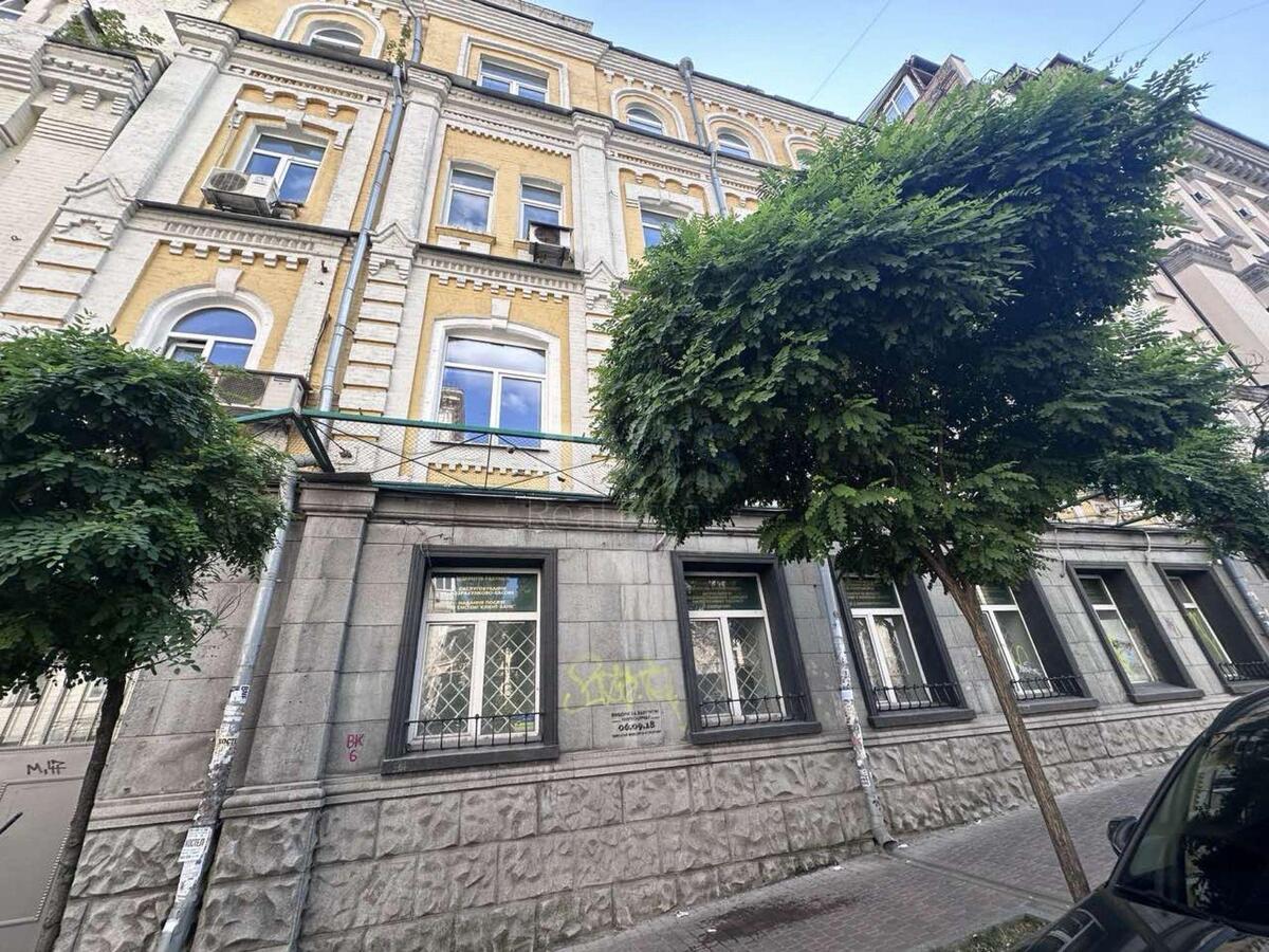 Об'єкт торгівлі район Прорізна вул., Шевченківський 11, 319м2608870